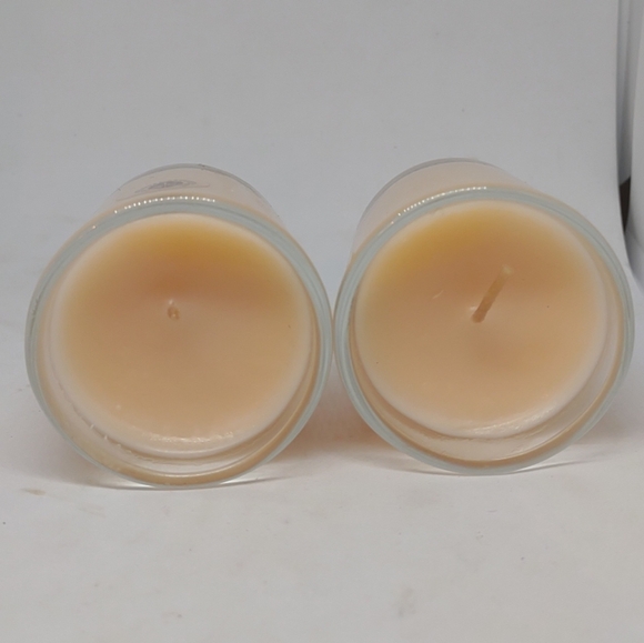 Lot of 2 Pecksniff's Ginger flower & Patchouli Votive Candles in glass - Picture 4 of 7
